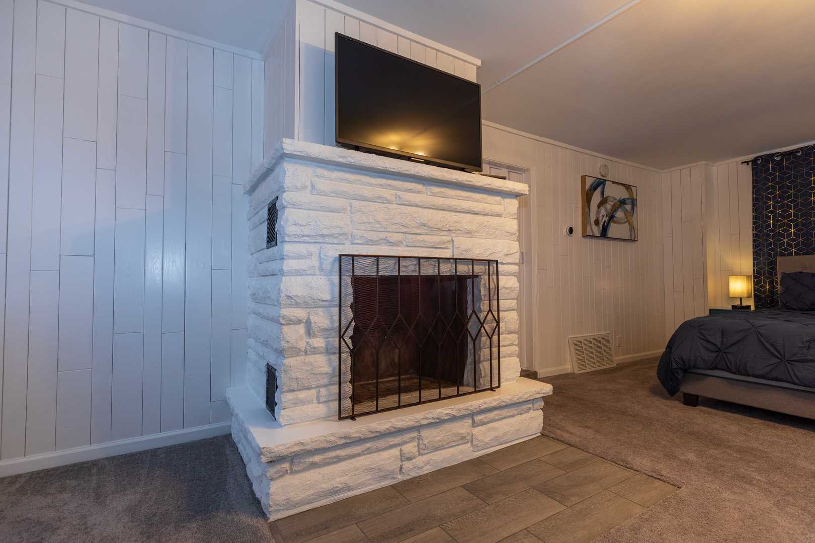 634 N Walnut Street, South Elgin, IL 60177