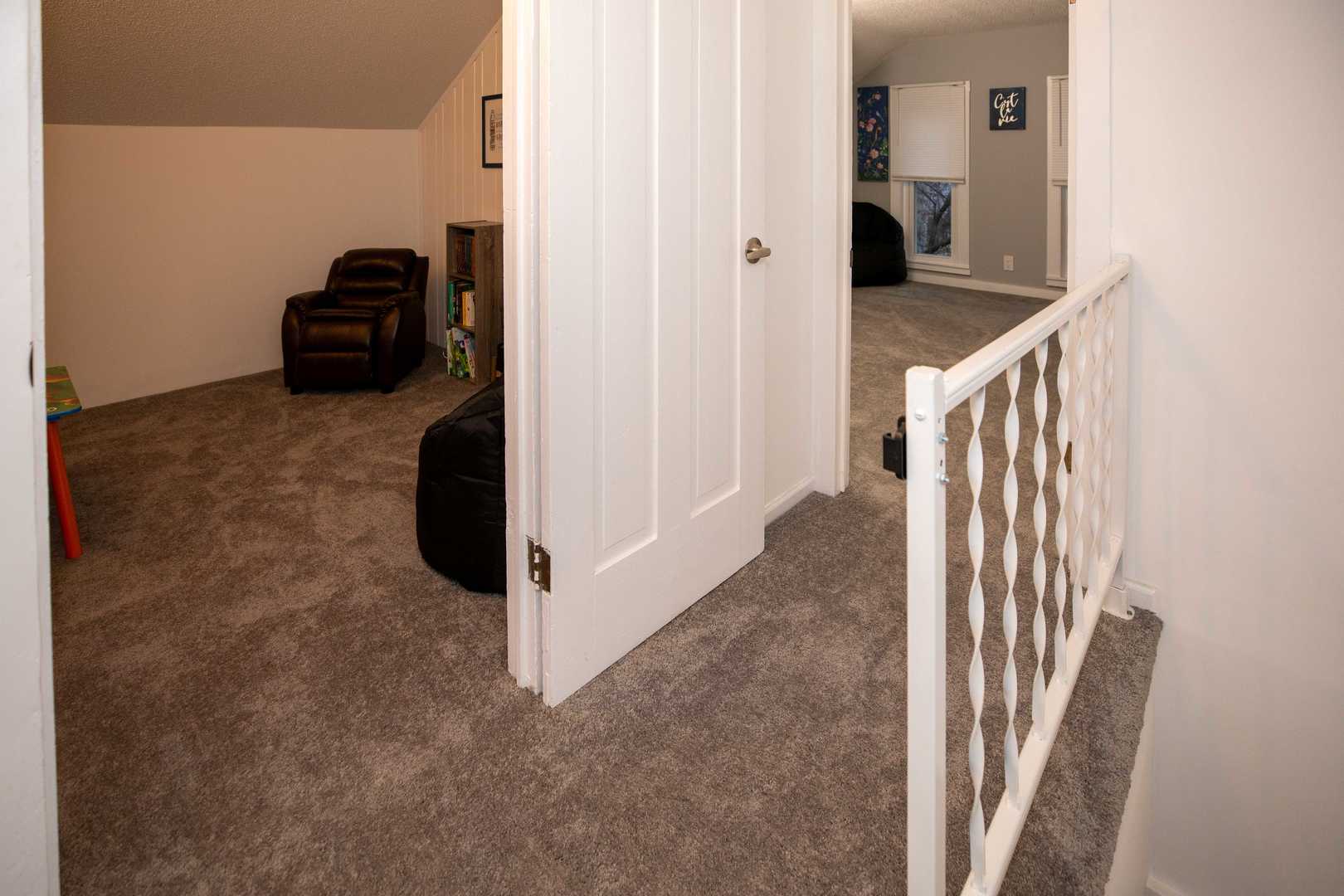 634 N Walnut Street, South Elgin, IL 60177