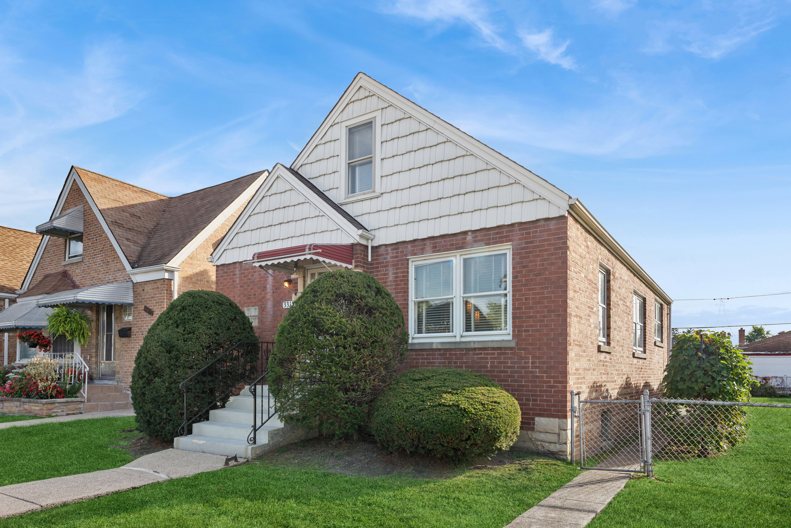 3315 N Ozark Avenue, Chicago, IL 60634