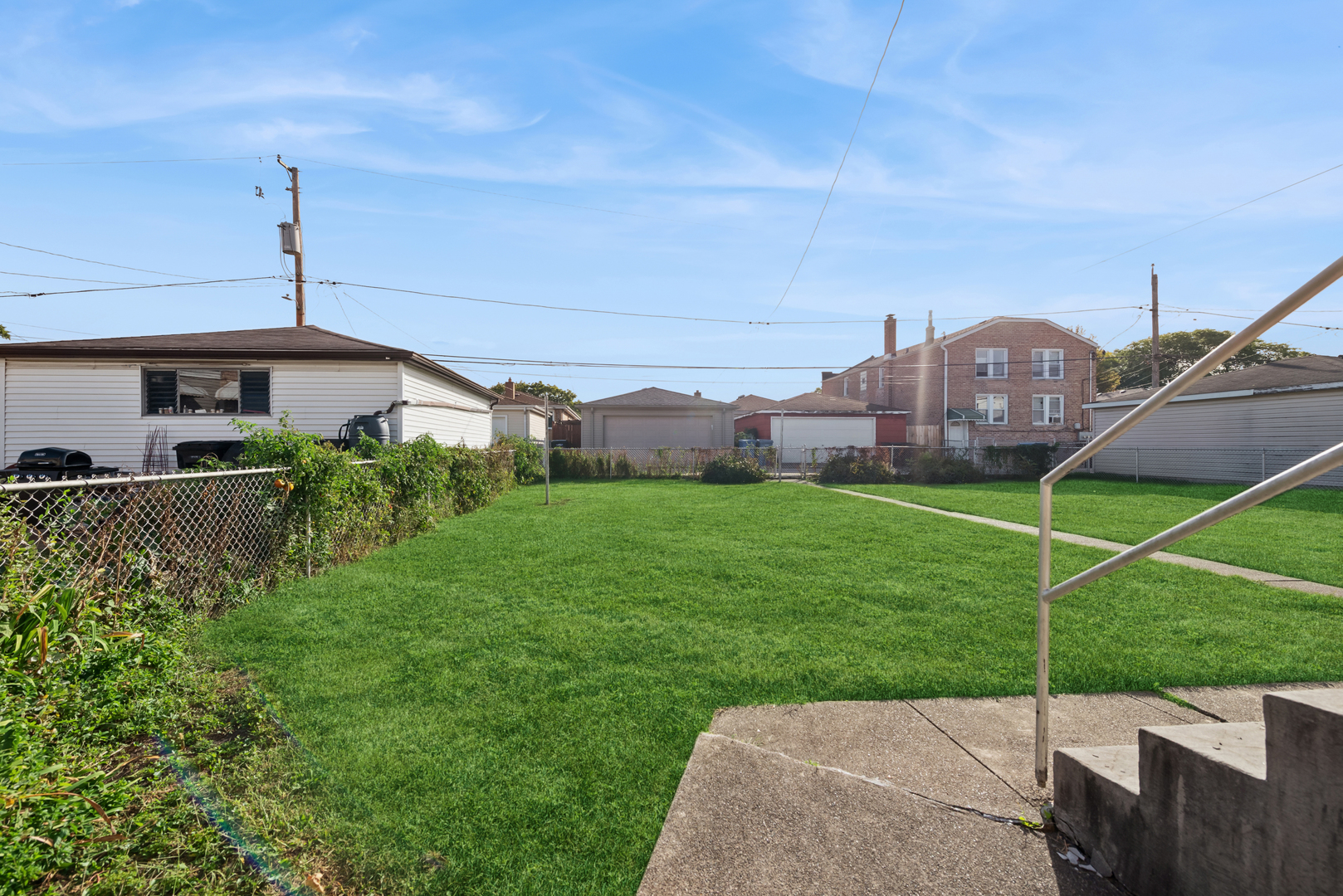 3315 N Ozark Avenue, Chicago, IL 60634