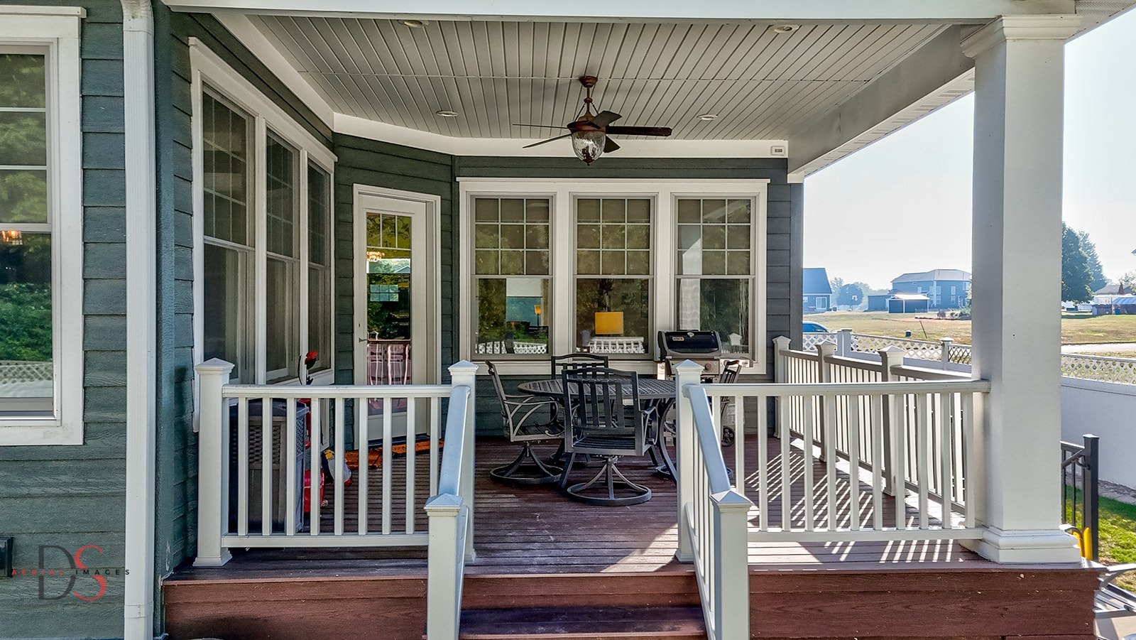 1403 Shaws Lane, Ottawa, IL 60350