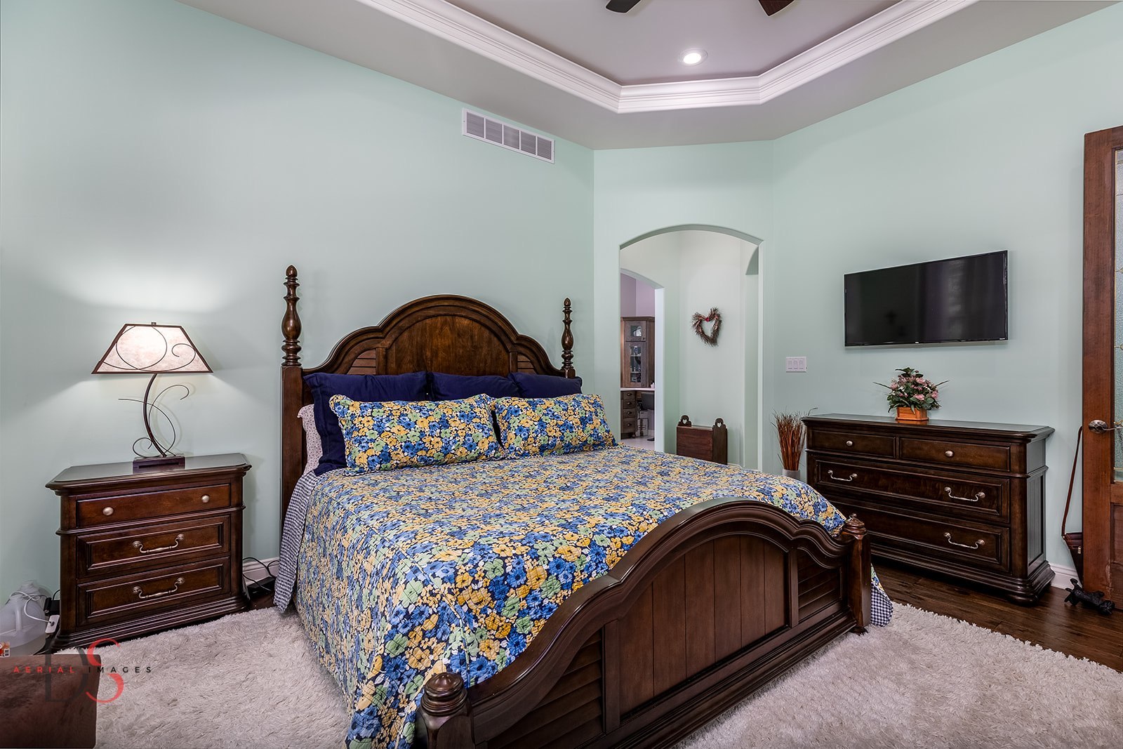 1403 Shaws Lane, Ottawa, IL 60350