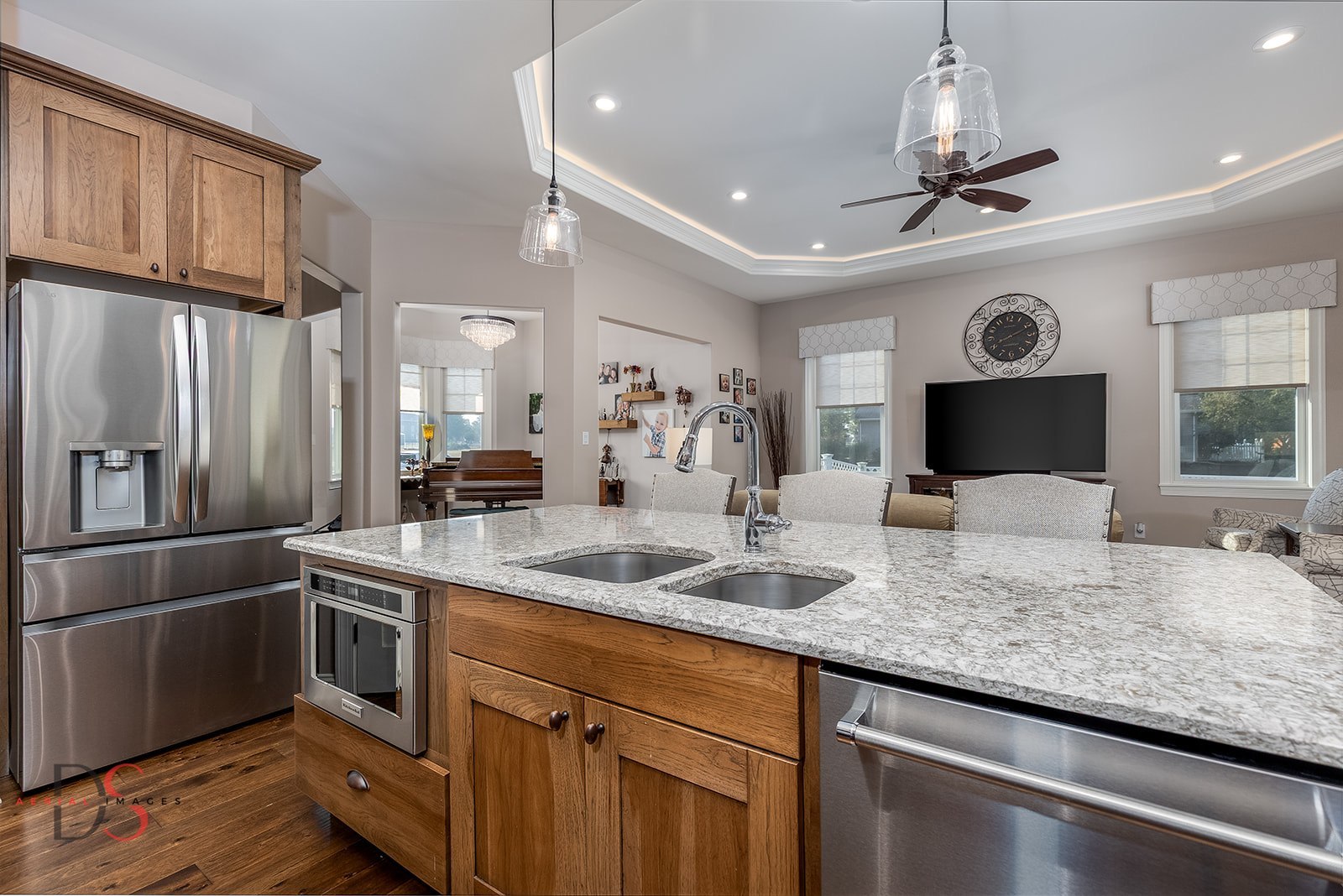 1403 Shaws Lane, Ottawa, IL 60350