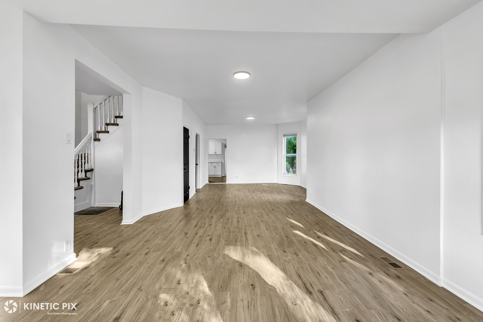 8617 S Lowe Avenue, Chicago, IL 60620