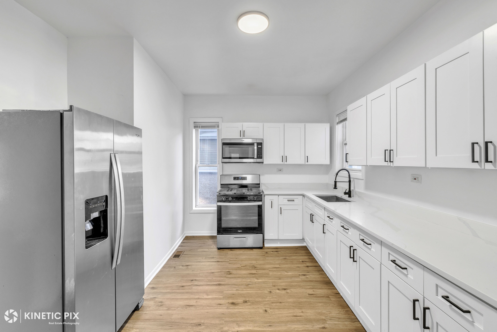 8617 S Lowe Avenue, Chicago, IL 60620