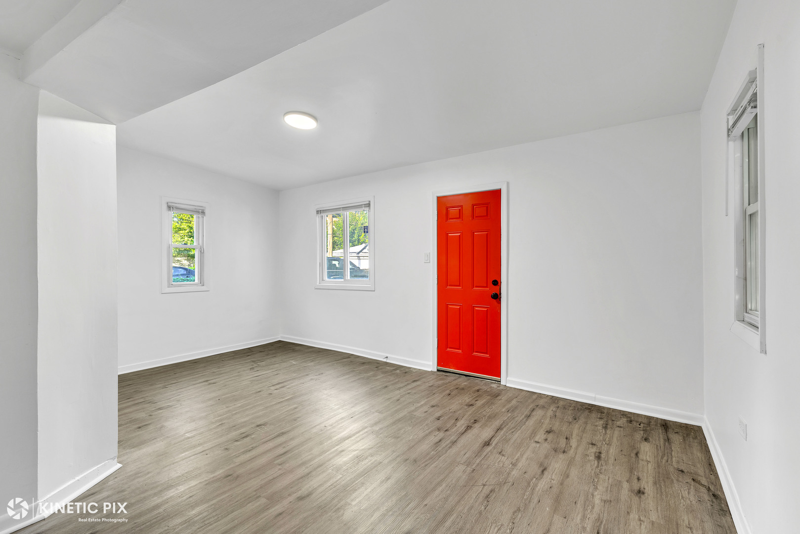 8617 S Lowe Avenue, Chicago, IL 60620