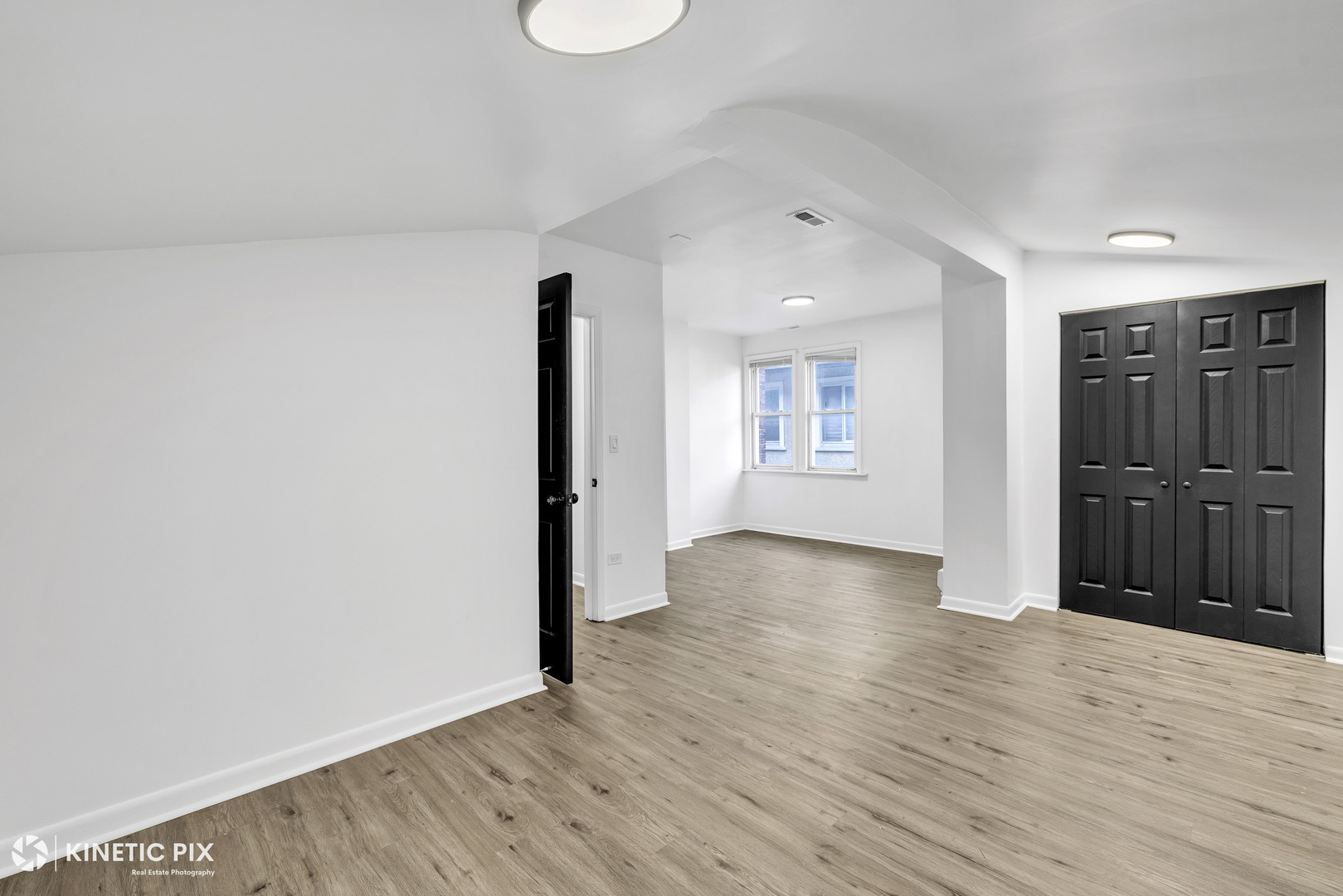 8617 S Lowe Avenue, Chicago, IL 60620