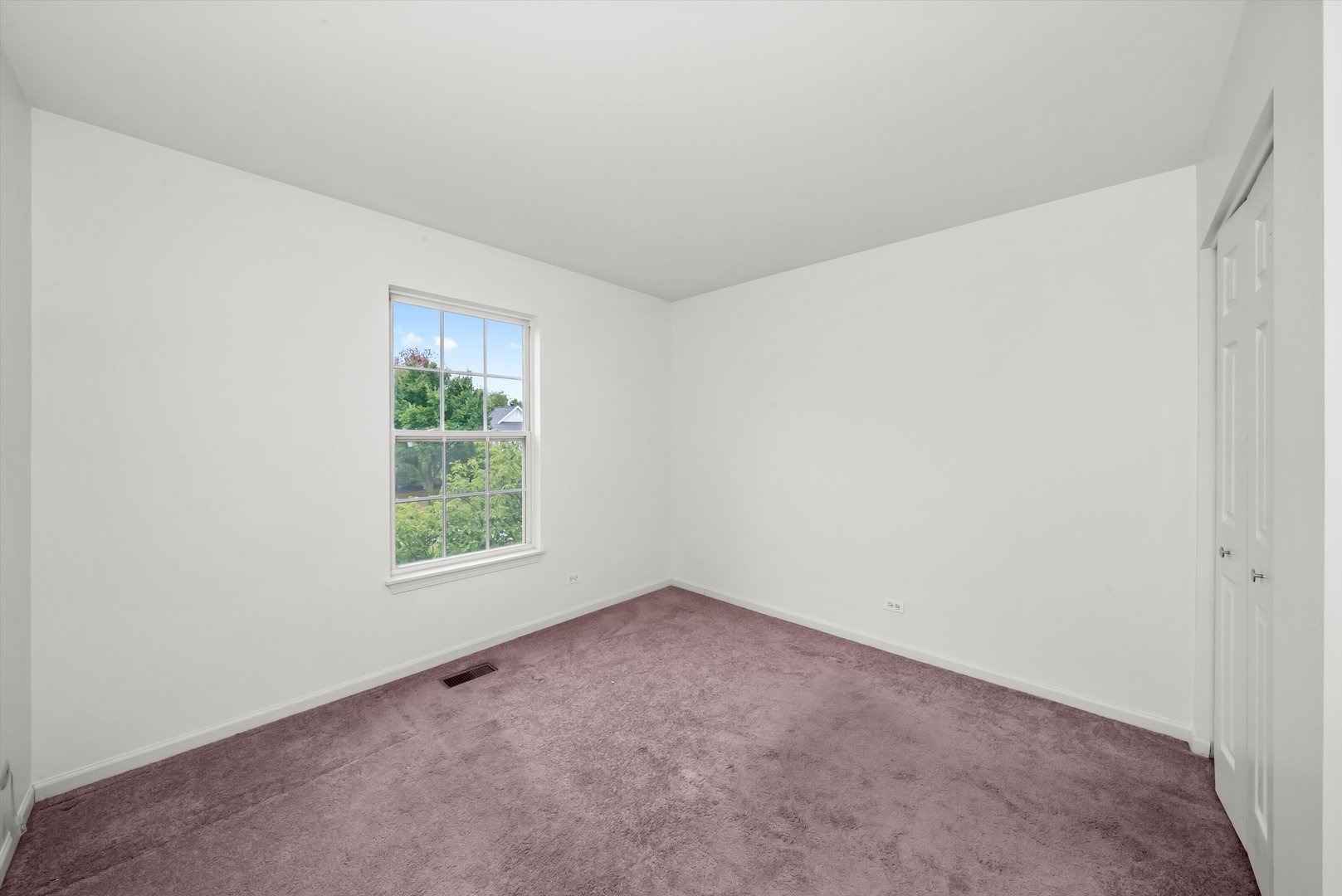 11661 S Derby Lane, Plainfield, IL 60585