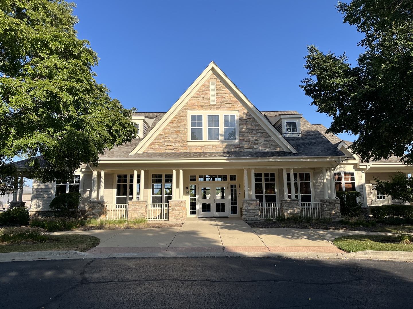 1003 Plaintain Drive, Joliet, IL 60431