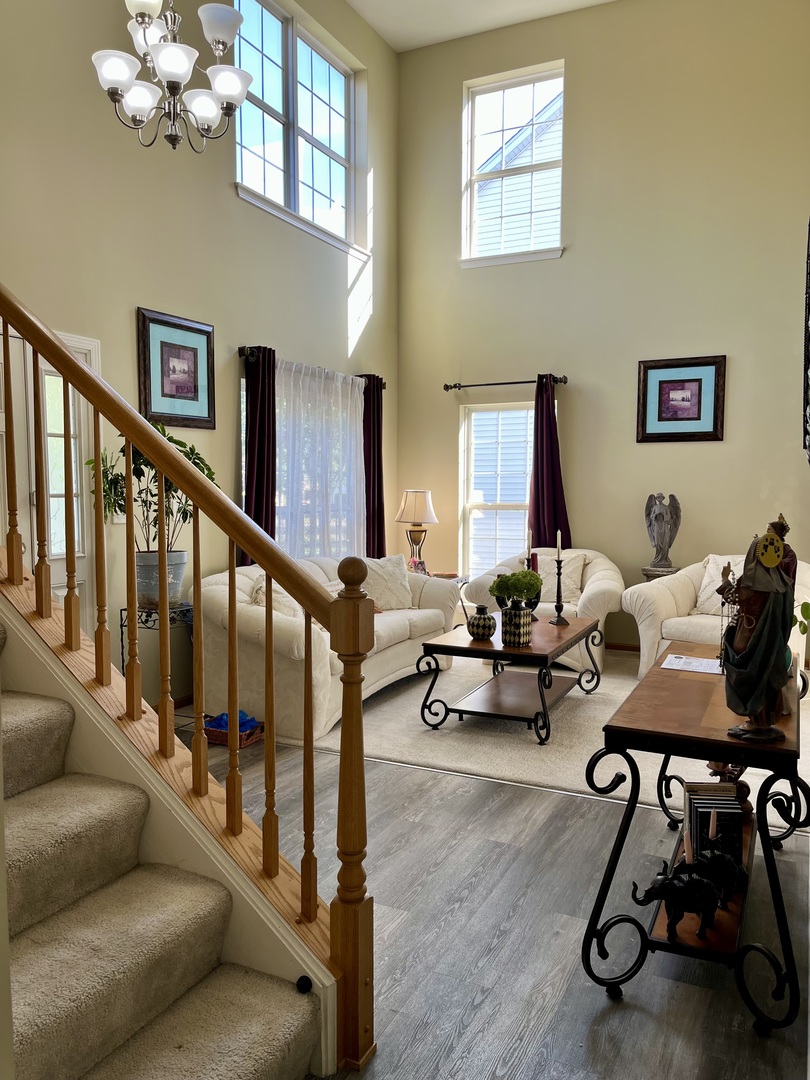 1003 Plaintain Drive, Joliet, IL 60431