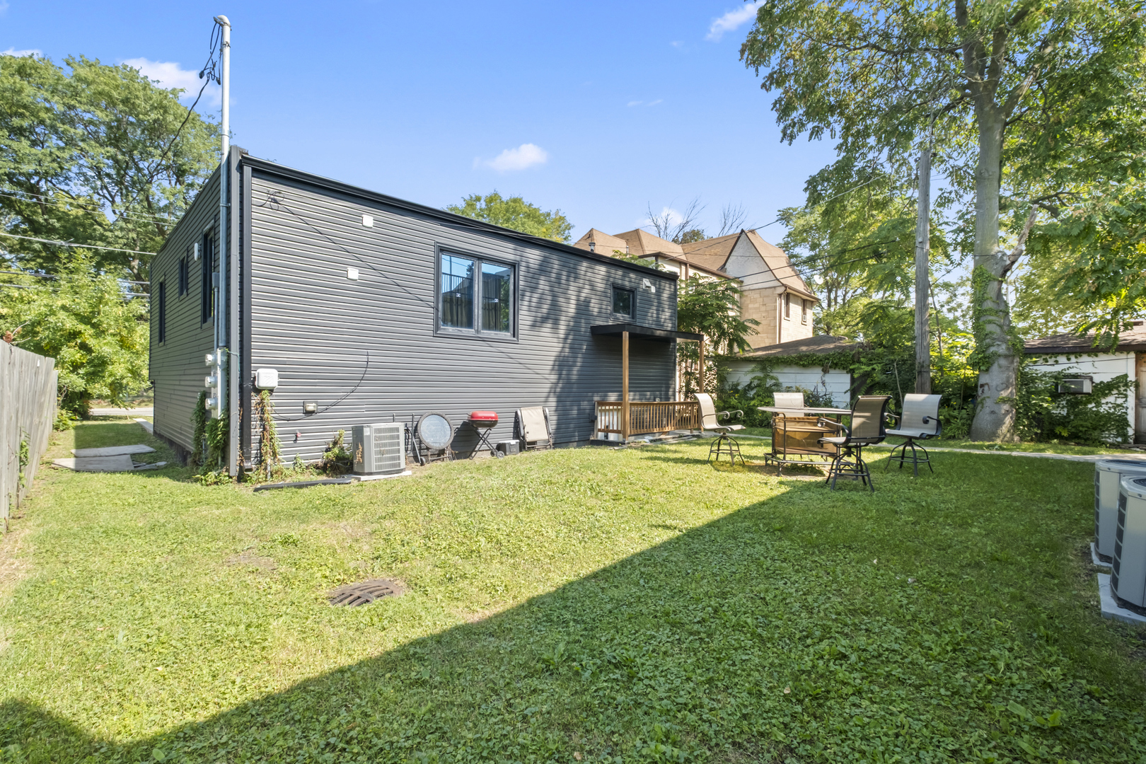 2307 Lake Street #2, Evanston, IL 60201