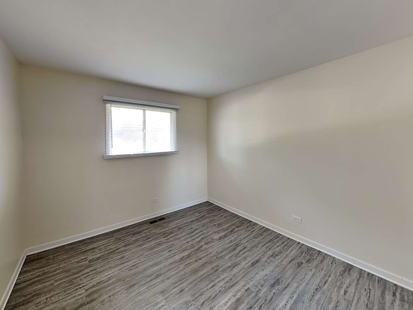 164 Fairwood Drive, Bolingbrook, IL 60440