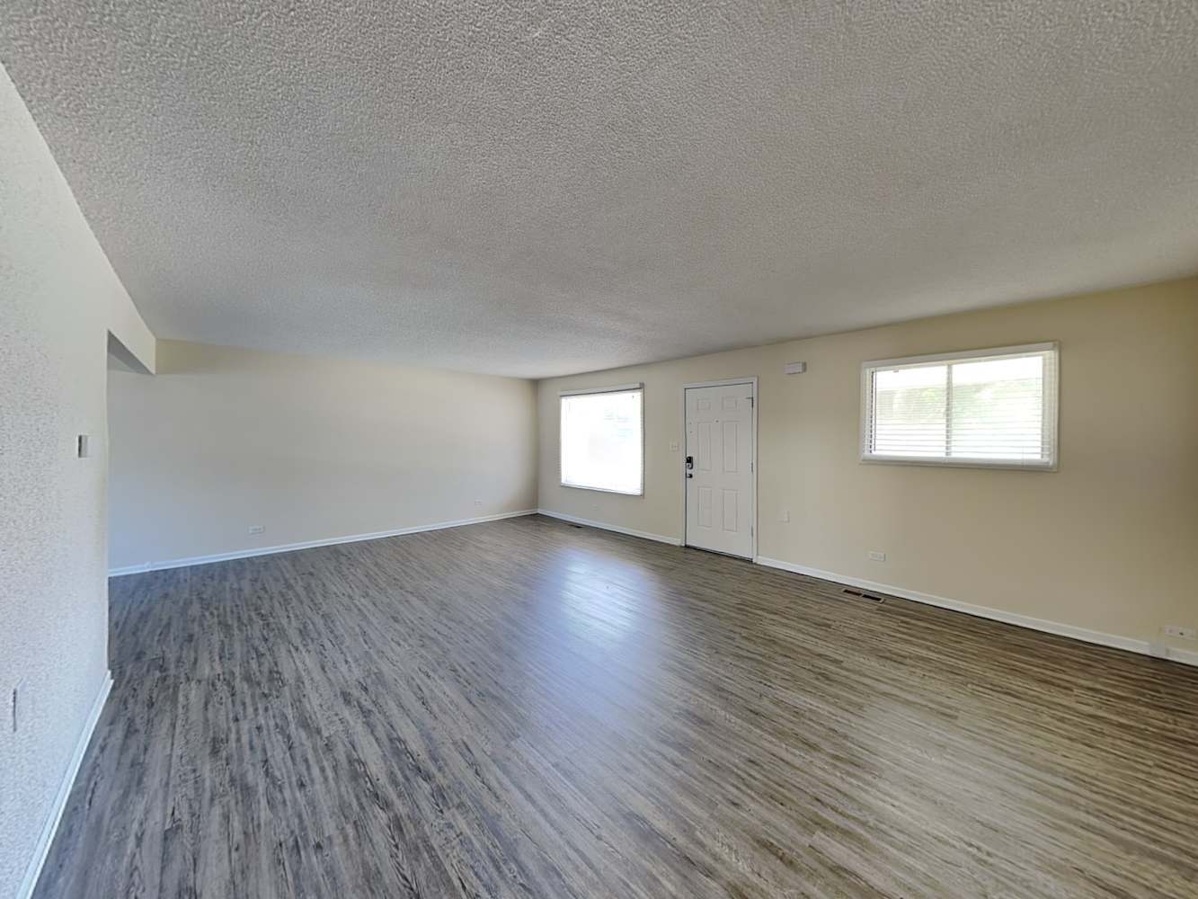 164 Fairwood Drive, Bolingbrook, IL 60440