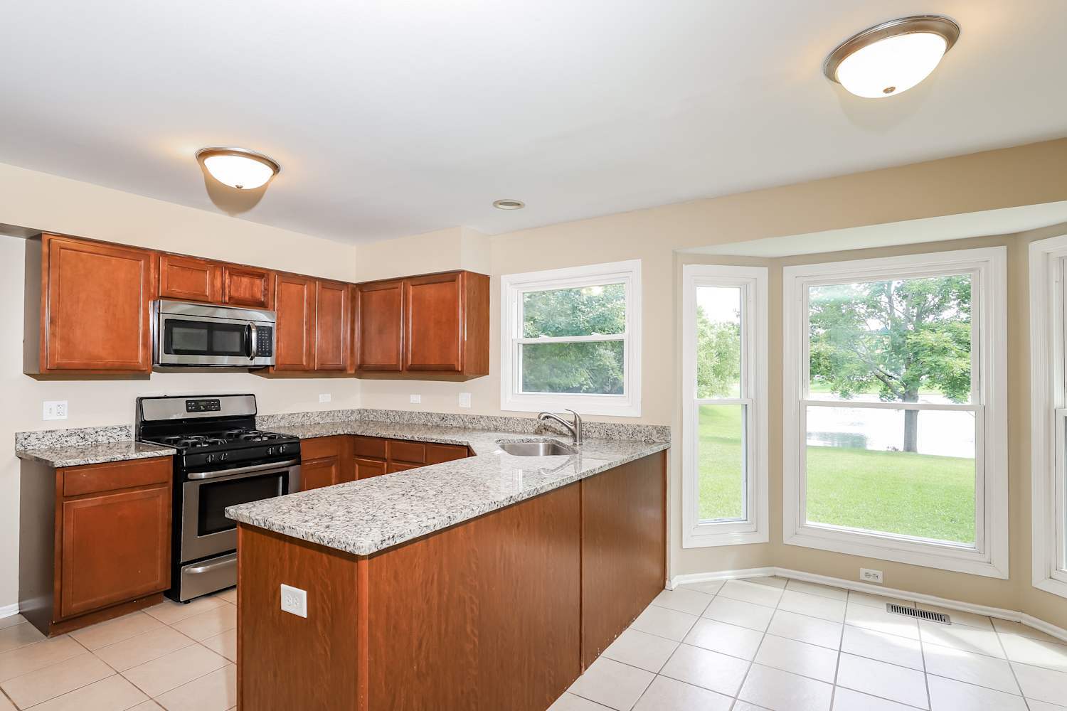 134 Brookwood Lane, Bolingbrook, IL 60440