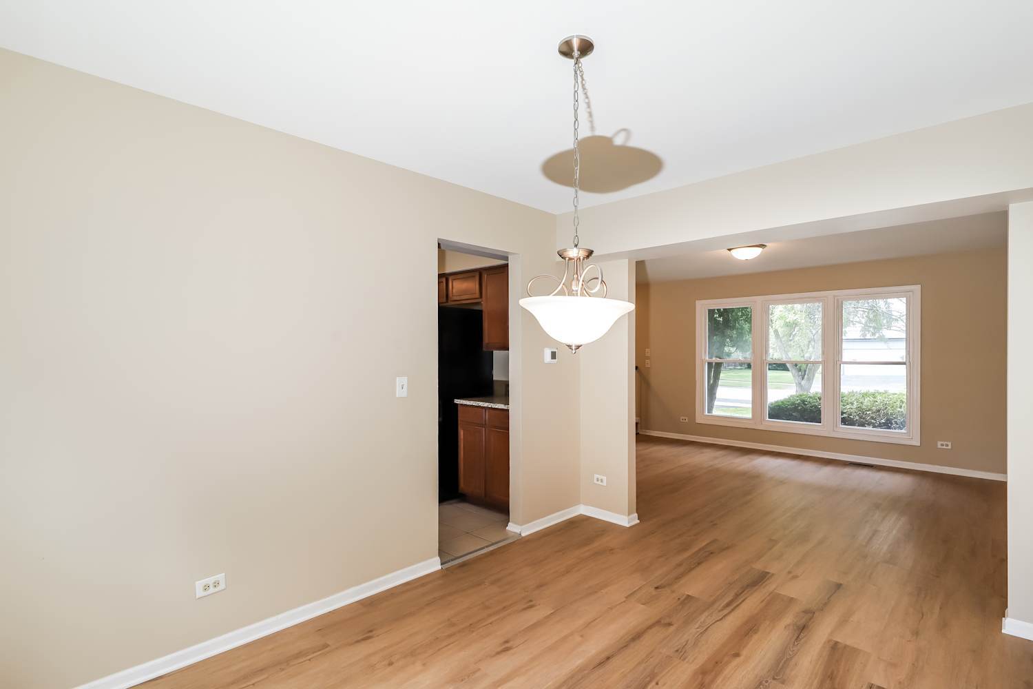 134 Brookwood Lane, Bolingbrook, IL 60440