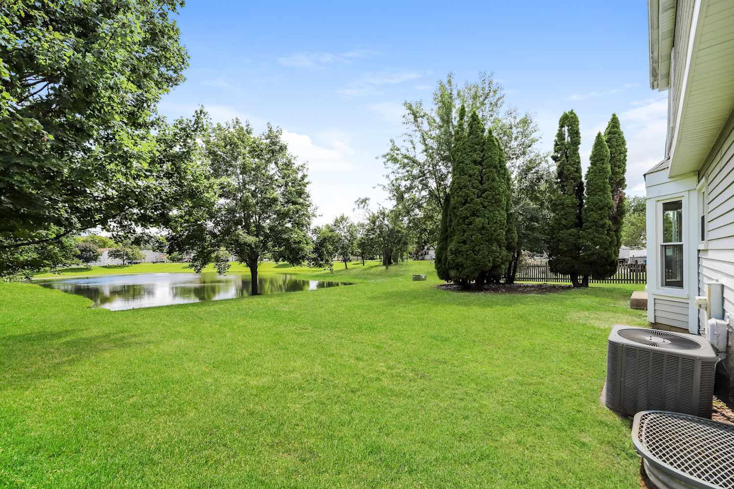 134 Brookwood Lane, Bolingbrook, IL 60440