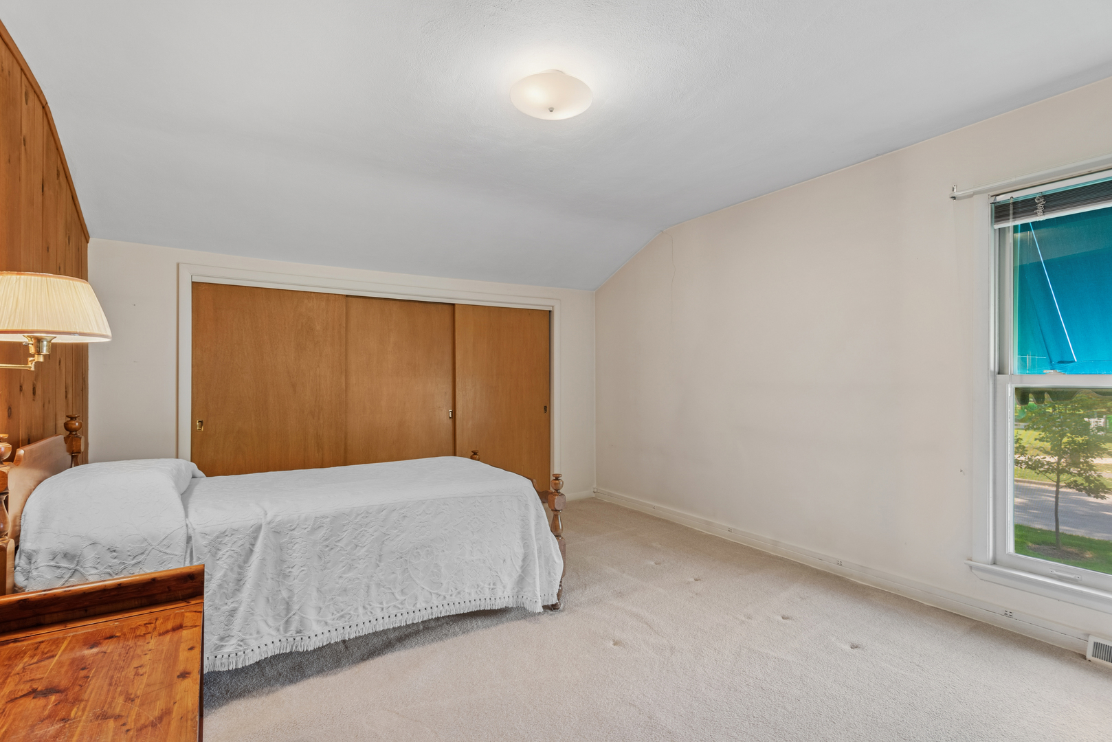 104 E Elm Street, Wheaton, IL 60189