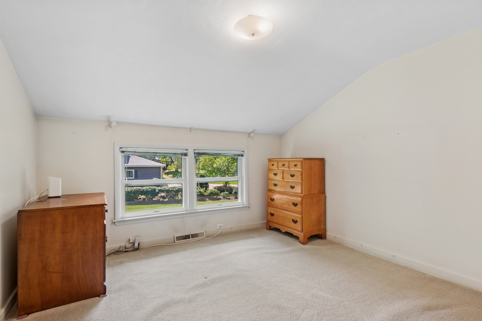 104 E Elm Street, Wheaton, IL 60189