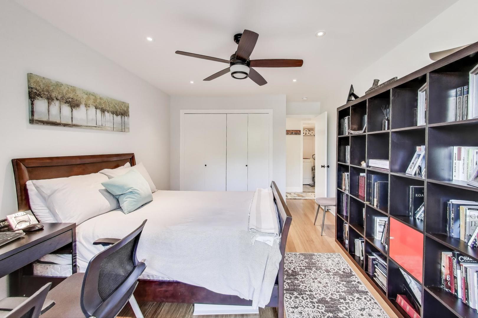 7710 Dempster Street #204, Morton Grove, IL 60053