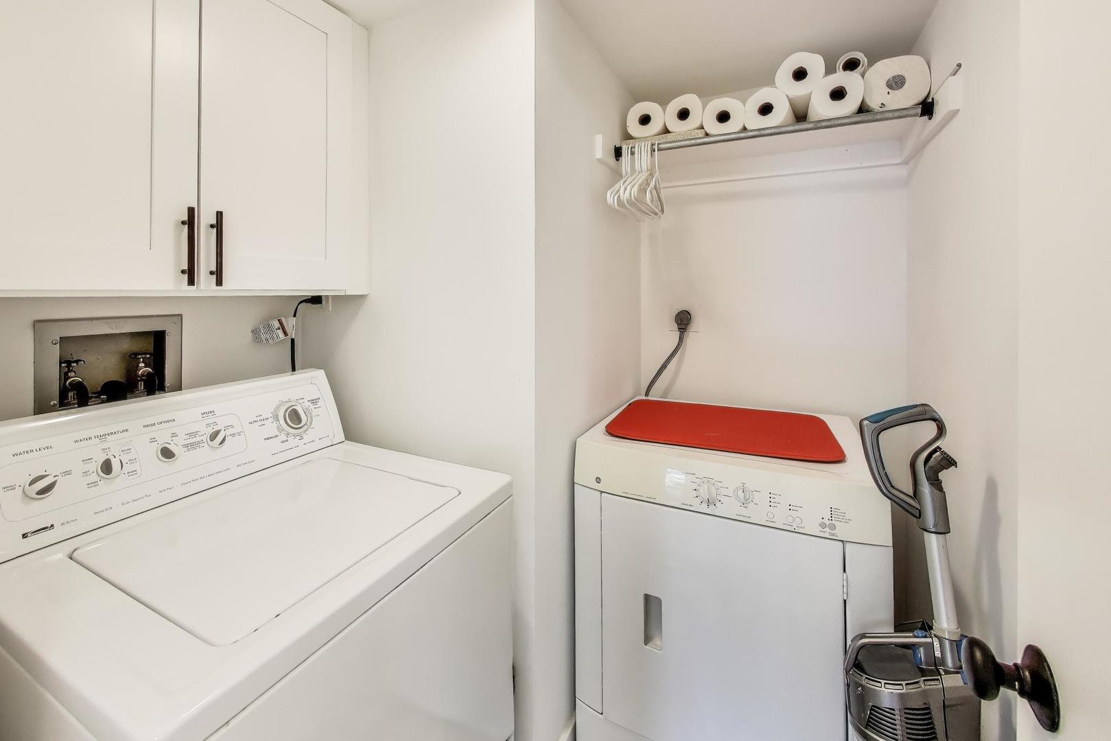 7710 Dempster Street #204, Morton Grove, IL 60053