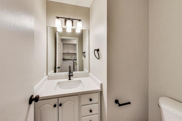2105 GLASGOW Court, Hanover Park, IL 60133