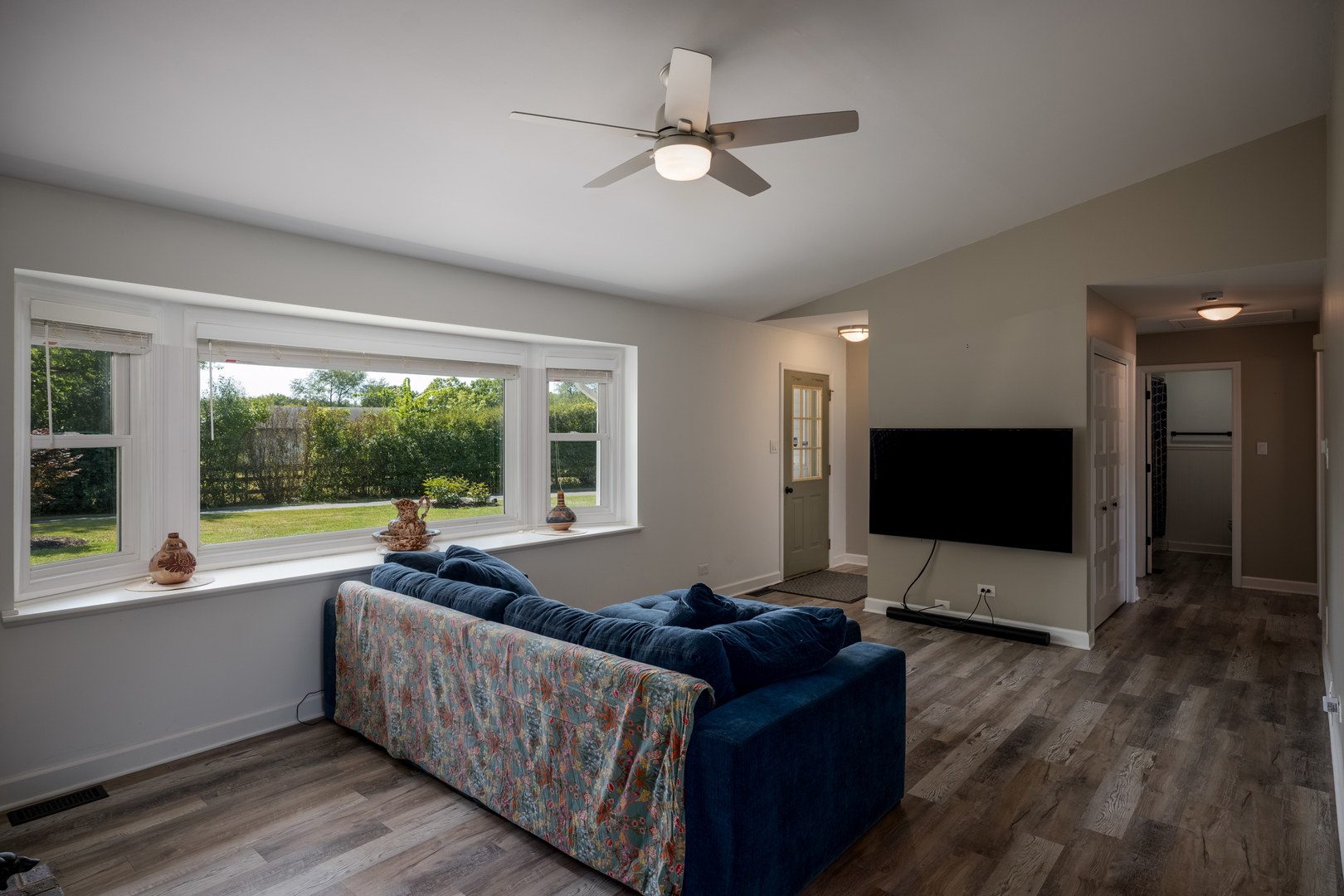 6805 Johnsburg Road, Spring Grove, IL 60081