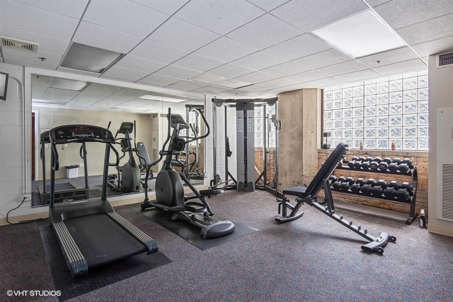 320 E 21st Street #708, Chicago, IL 60616