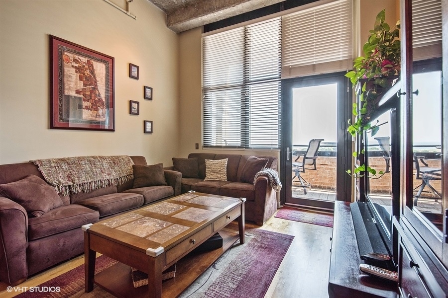 320 E 21st Street #708, Chicago, IL 60616