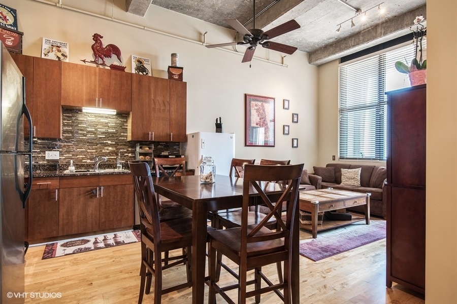 320 E 21st Street #708, Chicago, IL 60616