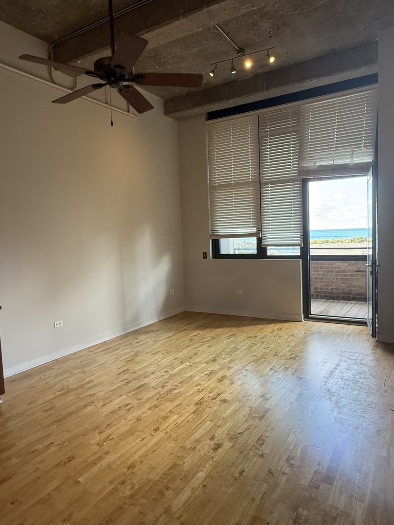 320 E 21st Street #708, Chicago, IL 60616