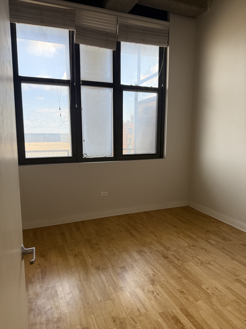 320 E 21st Street #708, Chicago, IL 60616