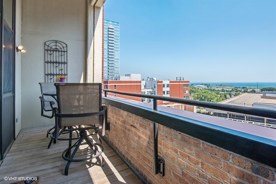 320 E 21st Street #708, Chicago, IL 60616