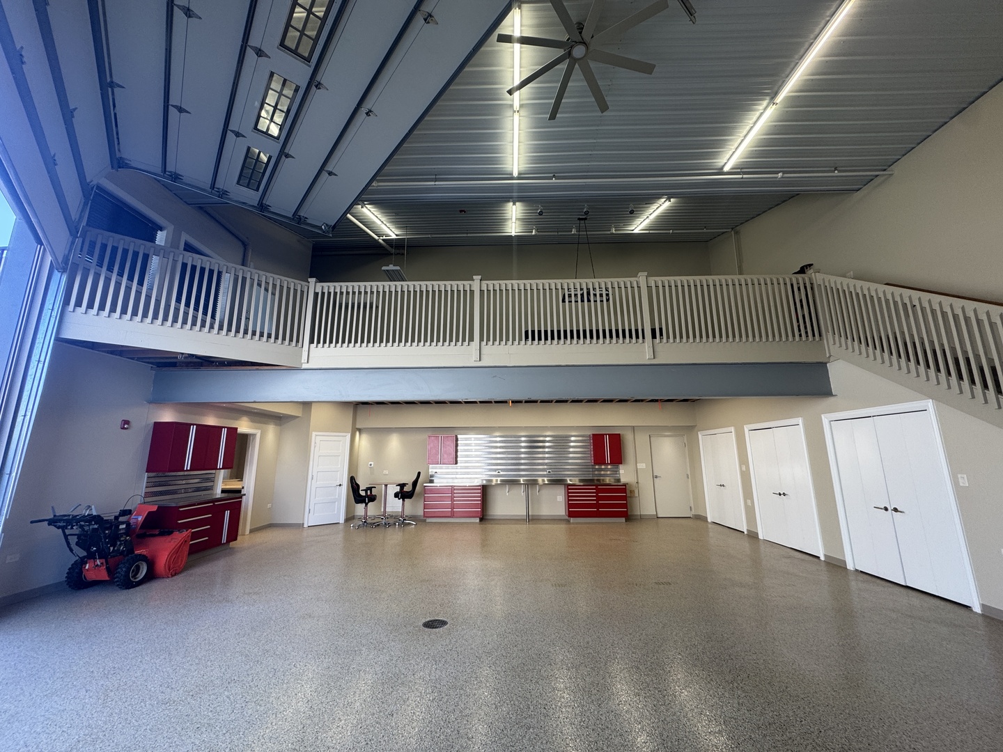 2256 Ferry Road #101, Naperville, IL 60563