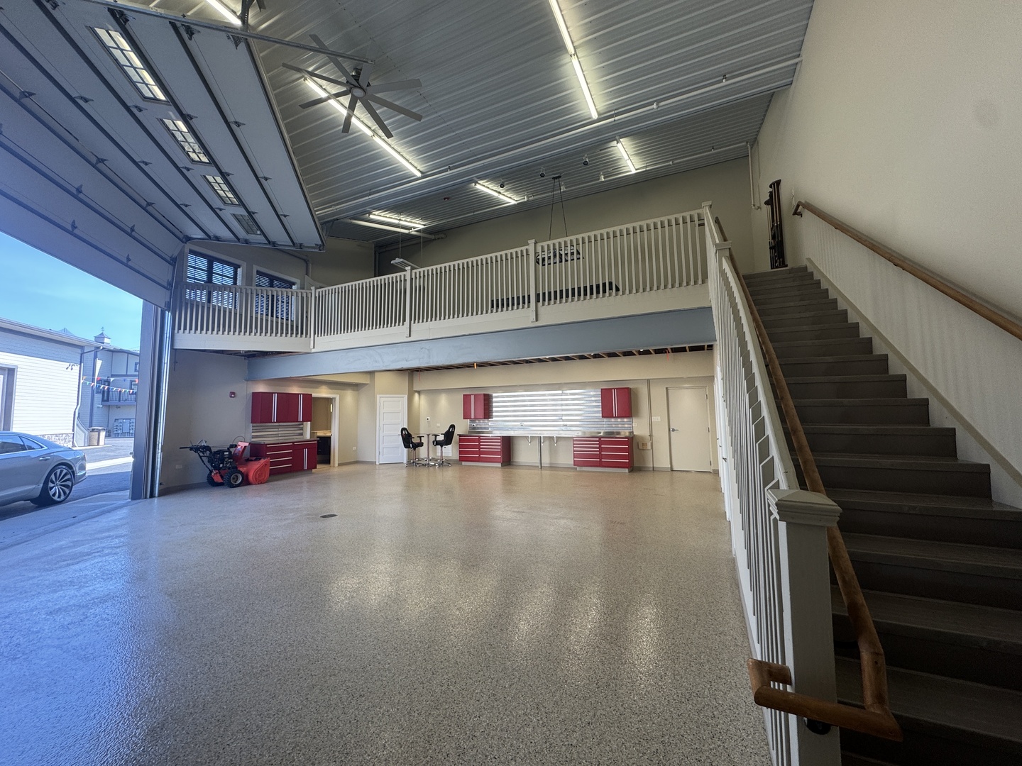 2256 Ferry Road #101, Naperville, IL 60563