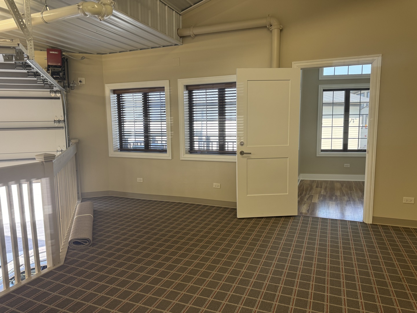 2256 Ferry Road #101, Naperville, IL 60563