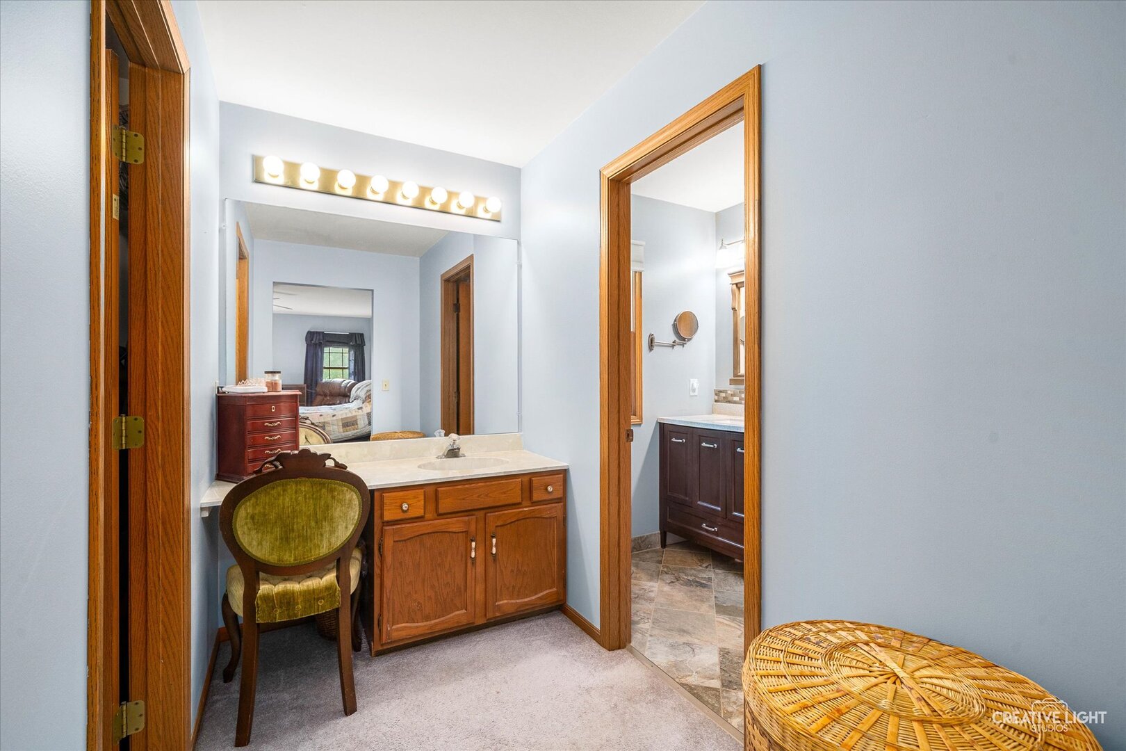 135 Chesterfield Drive, Oswego, IL 60543