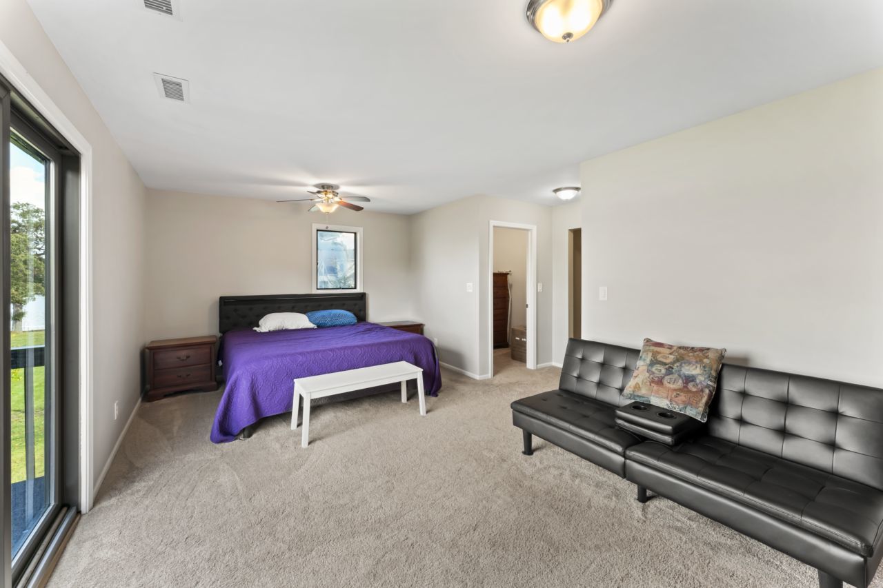 Ingleside, IL 60041