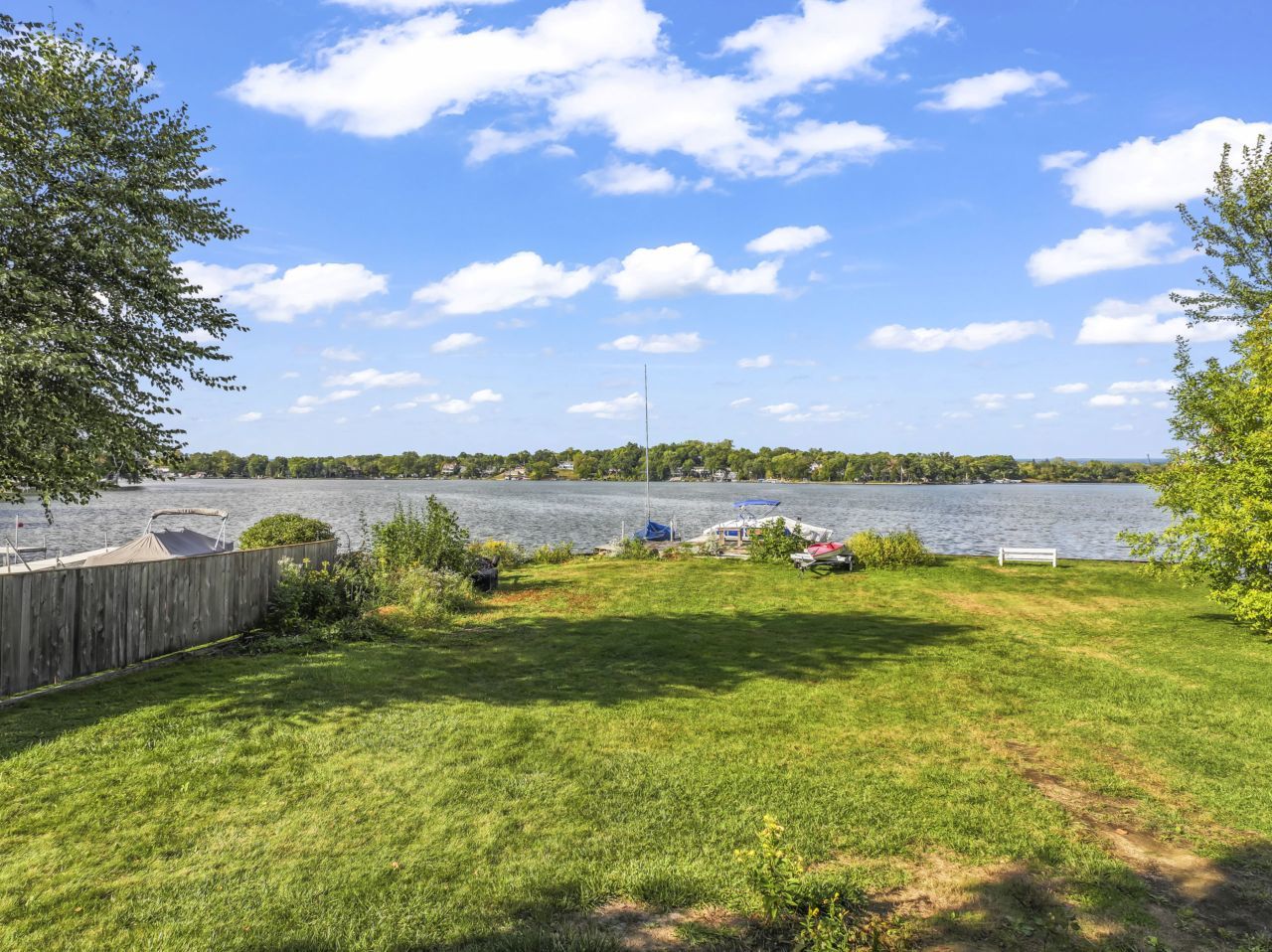 Ingleside, IL 60041