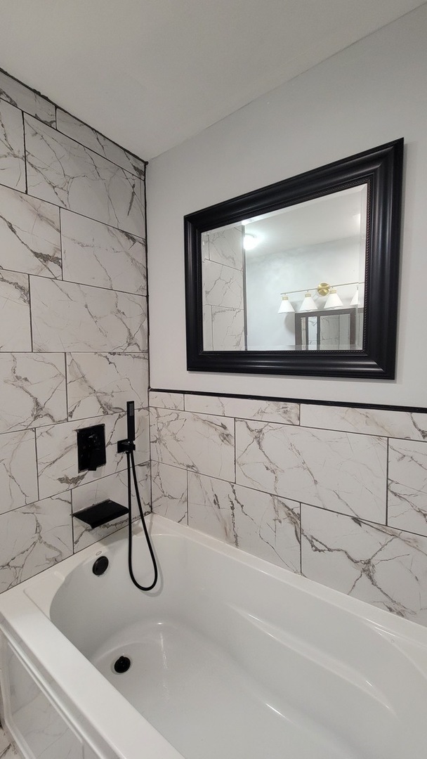 251 S Mayfair Place, Chicago Heights, IL 60411