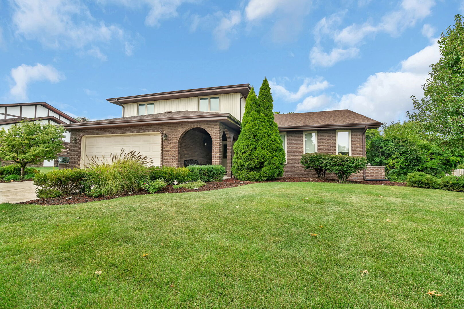 13626 Overland Trail, Orland Park, IL 60467