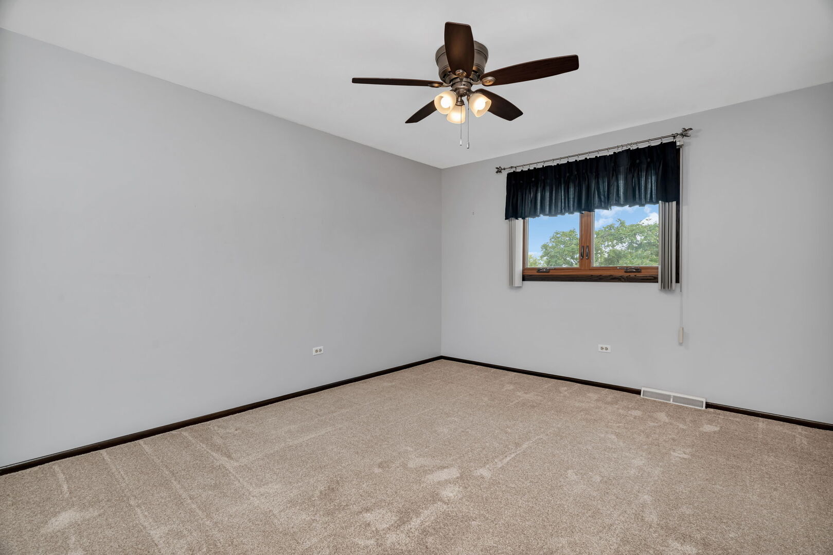 13626 Overland Trail, Orland Park, IL 60467