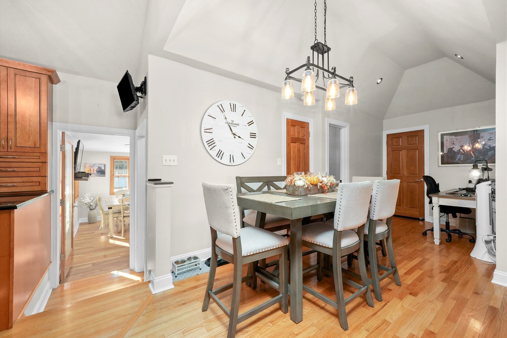 130 Evergreen Drive, Frankfort, IL 60423