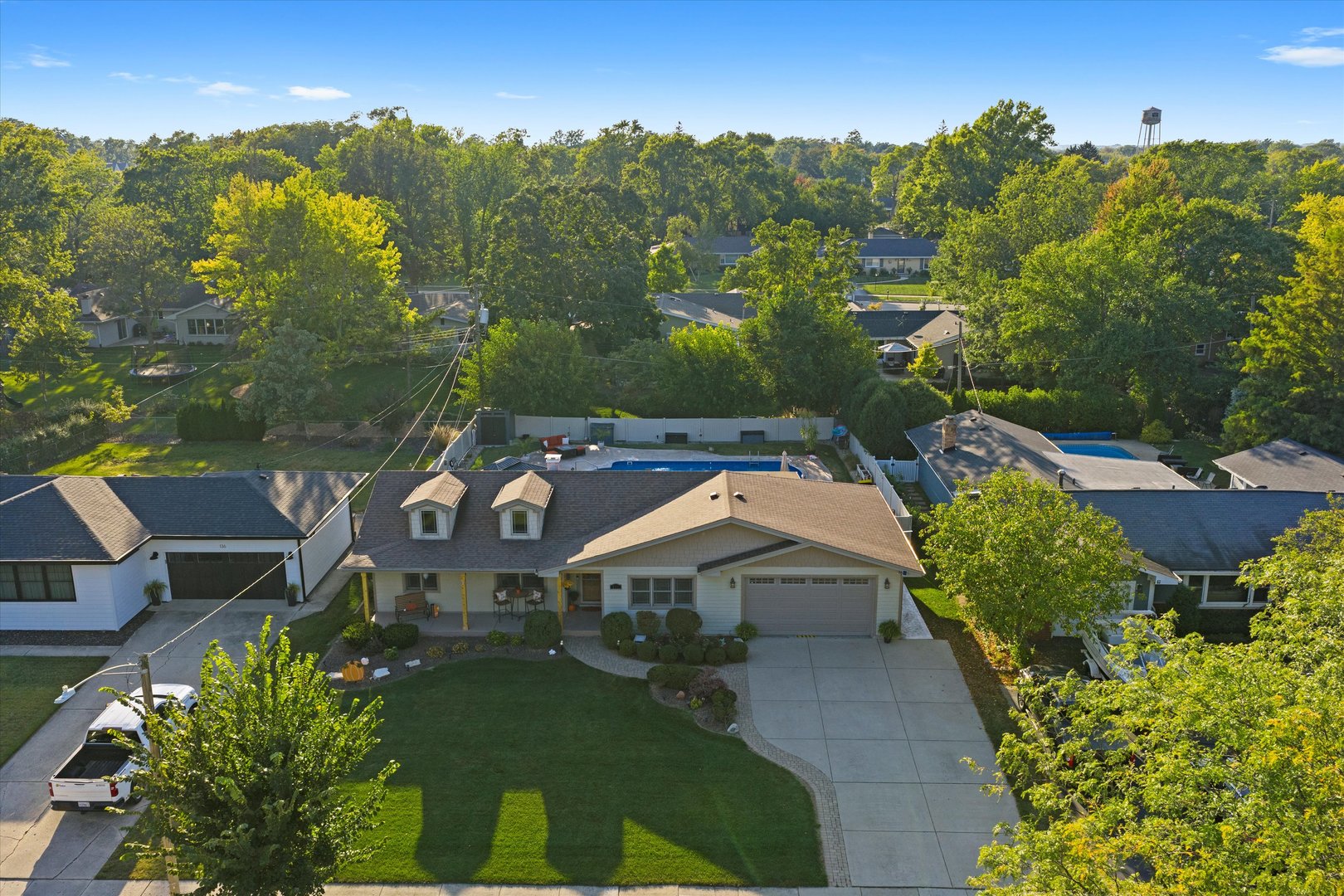 130 Evergreen Drive, Frankfort, IL 60423