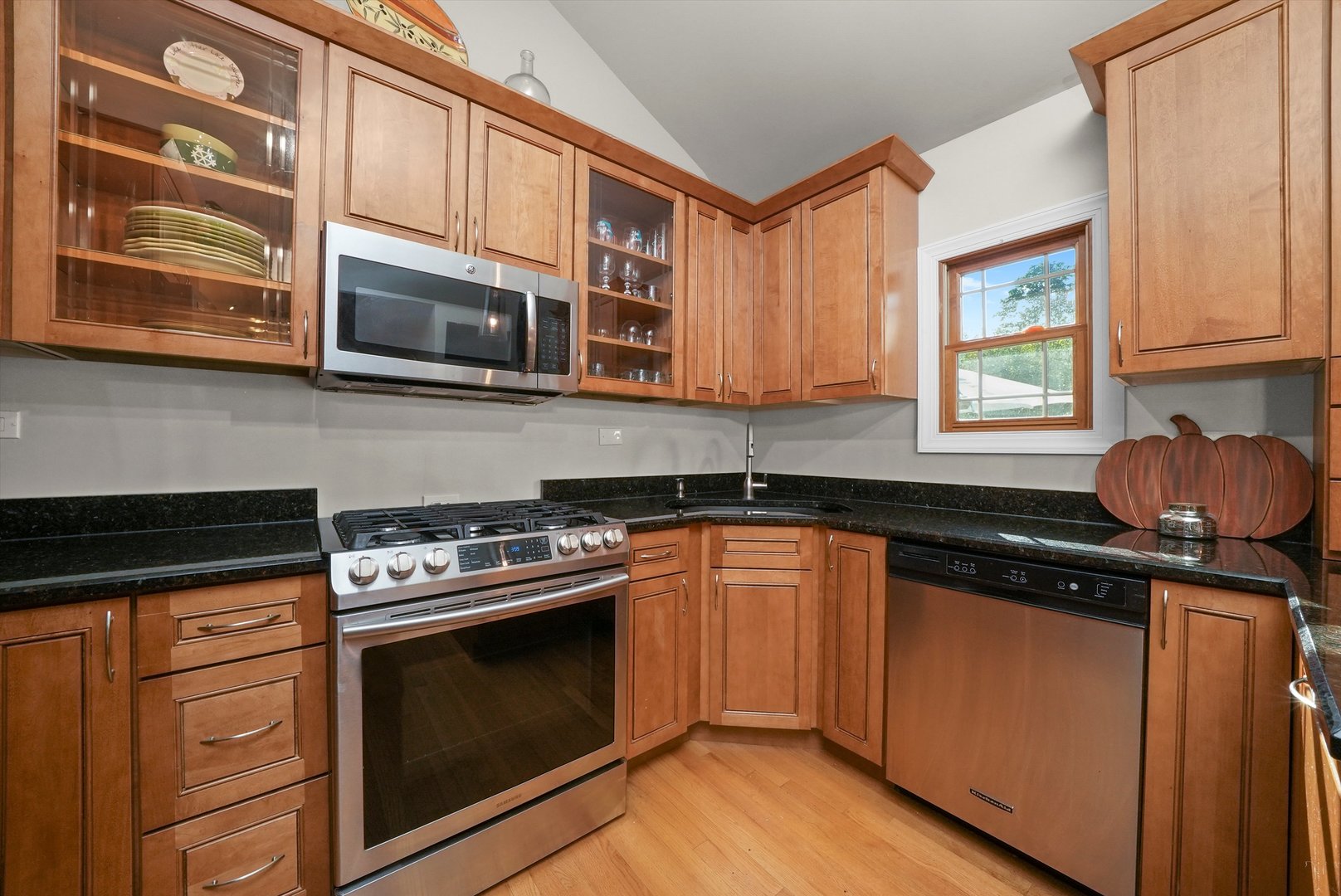 130 Evergreen Drive, Frankfort, IL 60423