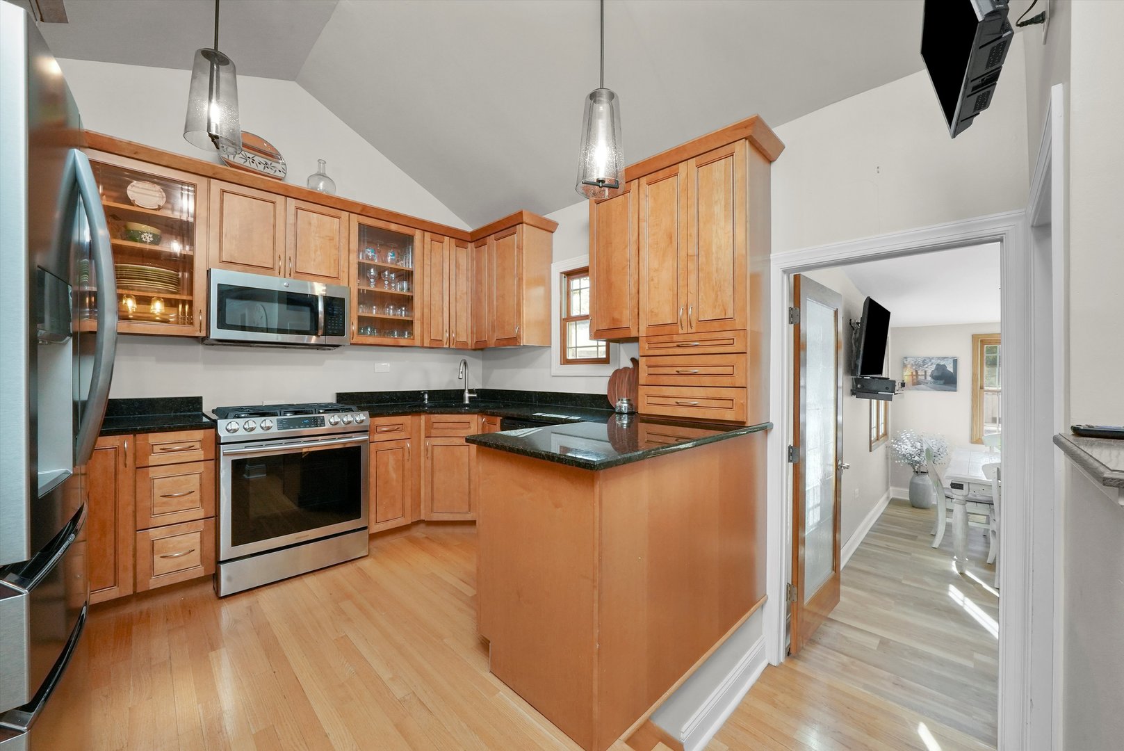 130 Evergreen Drive, Frankfort, IL 60423