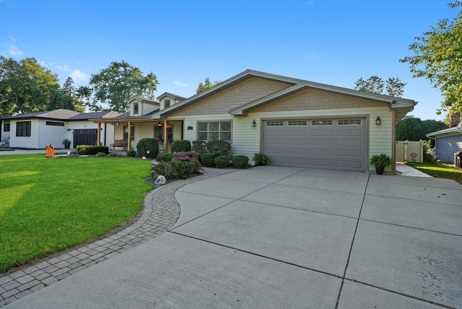 130 Evergreen Drive, Frankfort, IL 60423