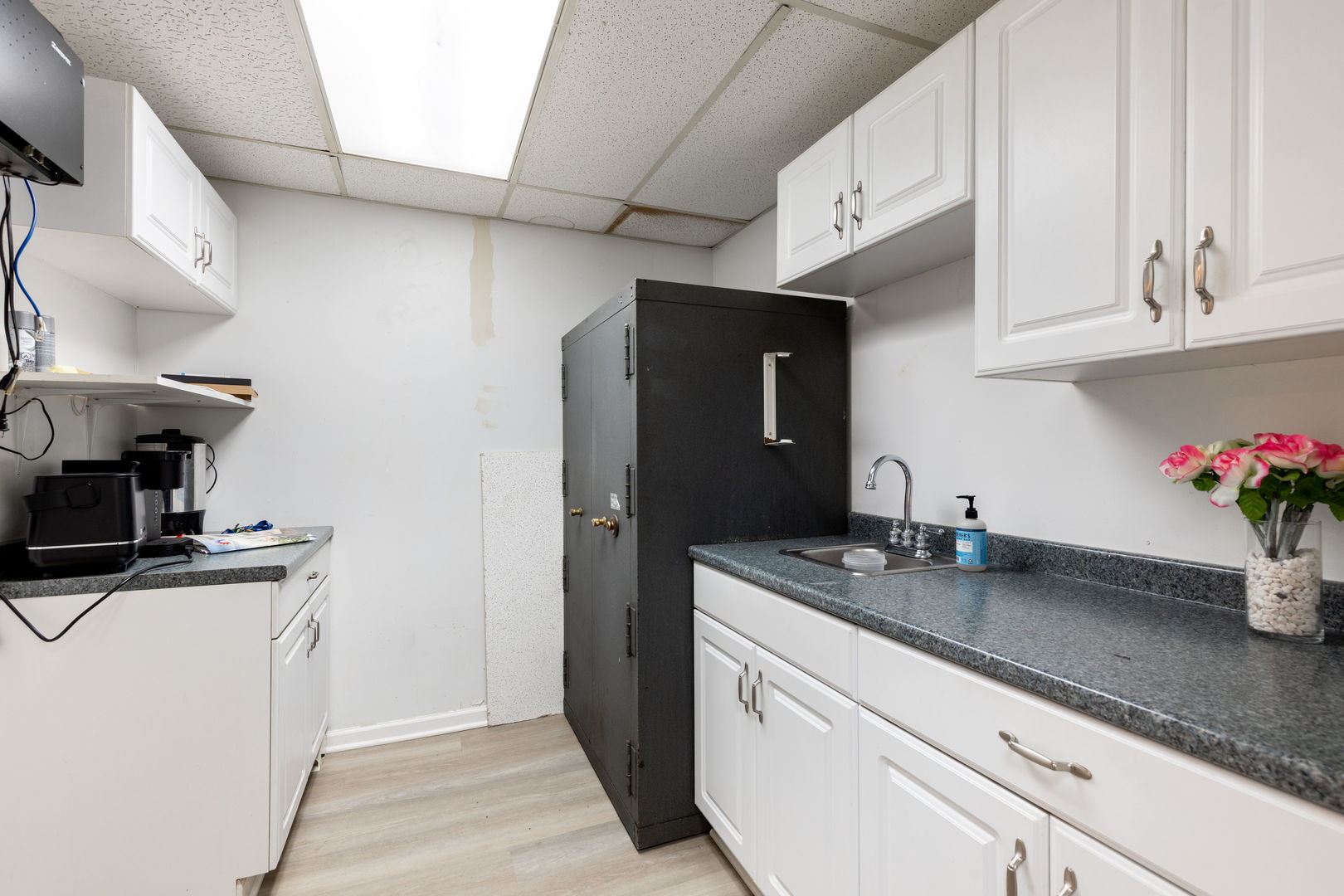 2413 Washington Street #1, Waukegan, IL 60085