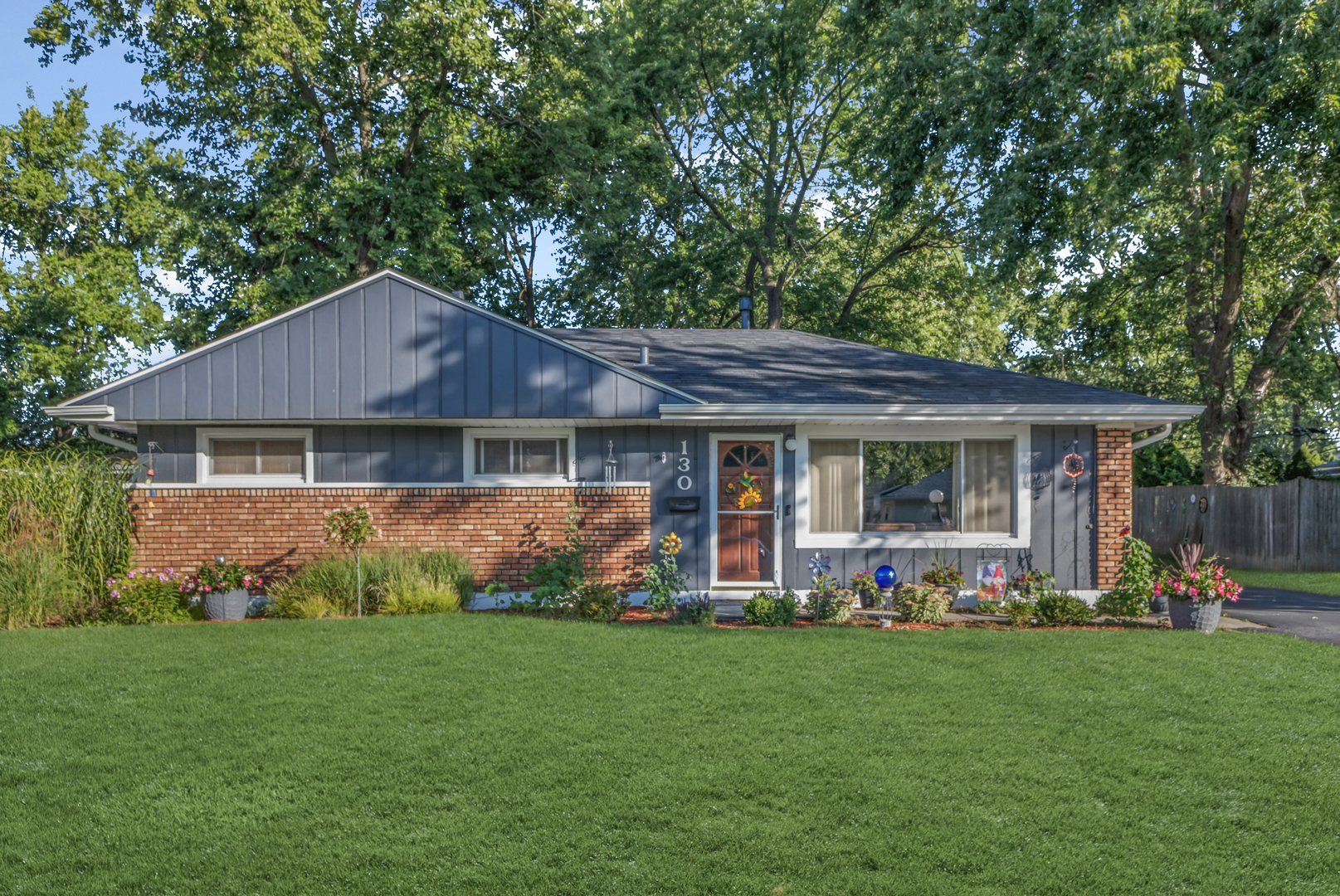 130 Shabbona Drive, Park Forest, IL 60466