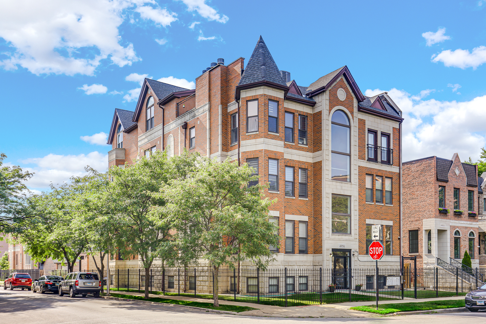 4956 S Champlain Avenue #1S, Chicago, IL 60615