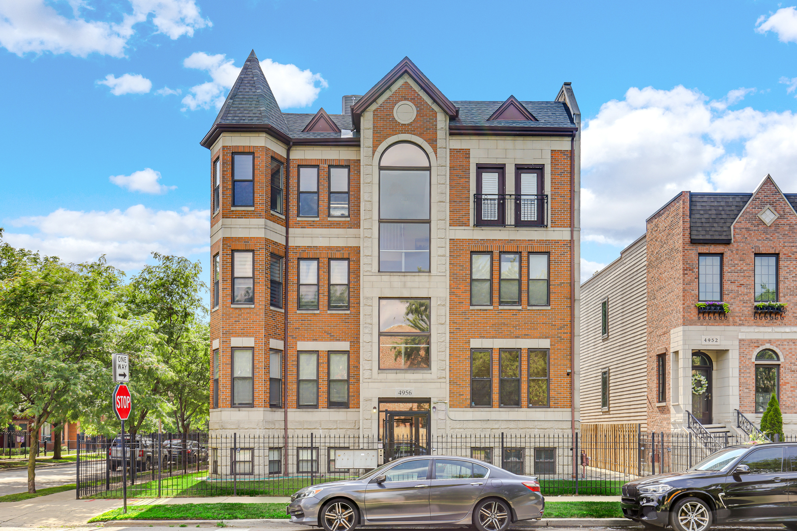 4956 S Champlain Avenue #1S, Chicago, IL 60615